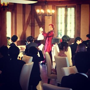 結婚式披露宴でマジックショー In 京都 韓流ファンタスティックイリュージョニスト ジュン ヘラン